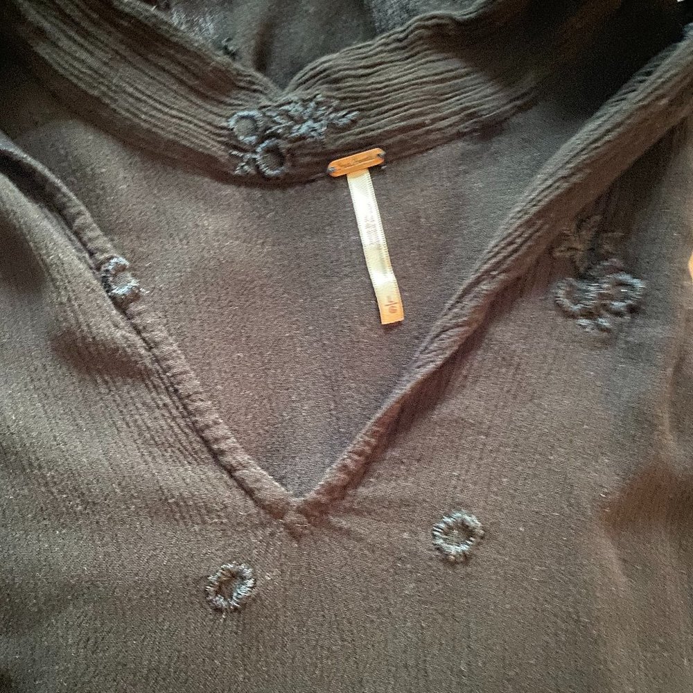 BLOUSE - Picture 2 of 2